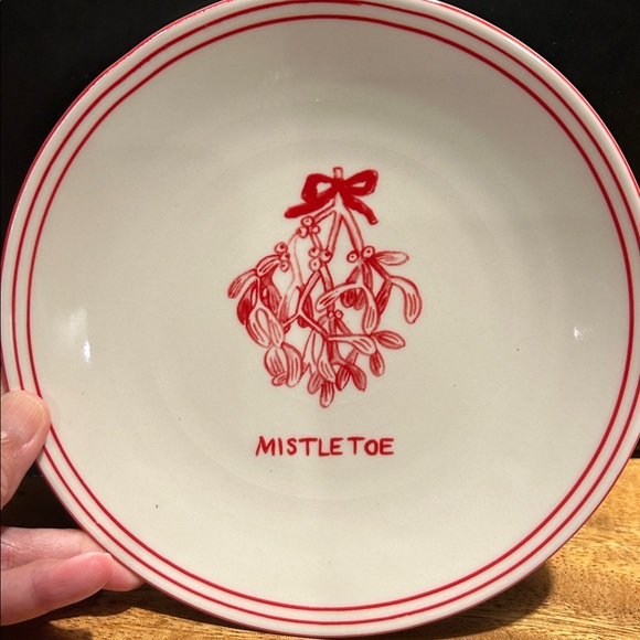 MOLLY HATCH Red and White Holiday Dessert Plate Set of 6 (Six) - Picture 2 of 5
